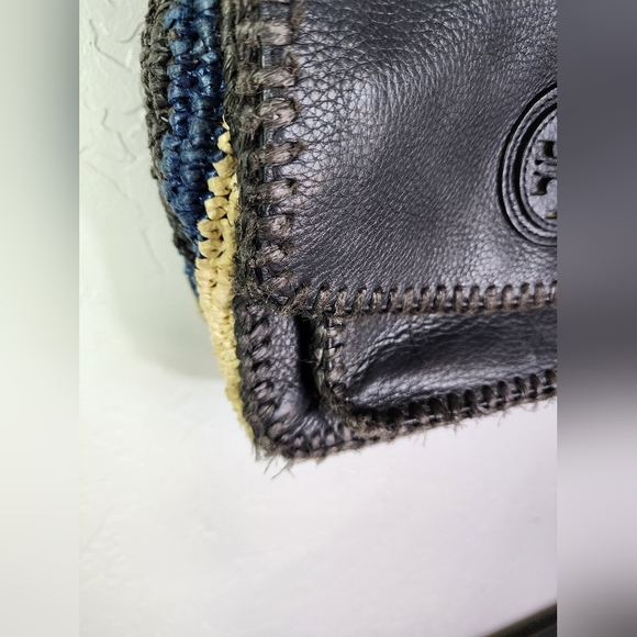Tory Burch Small Marion Crochet Straw Saddlebag - Picture 7 of 16